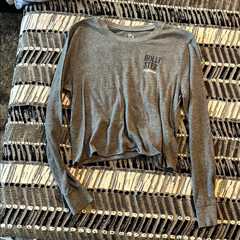 Hollister Gray Long Sleeve Shirt